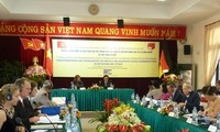 В Ханое прошел третий диалог между Компартией Вьетнама и СДП Германии